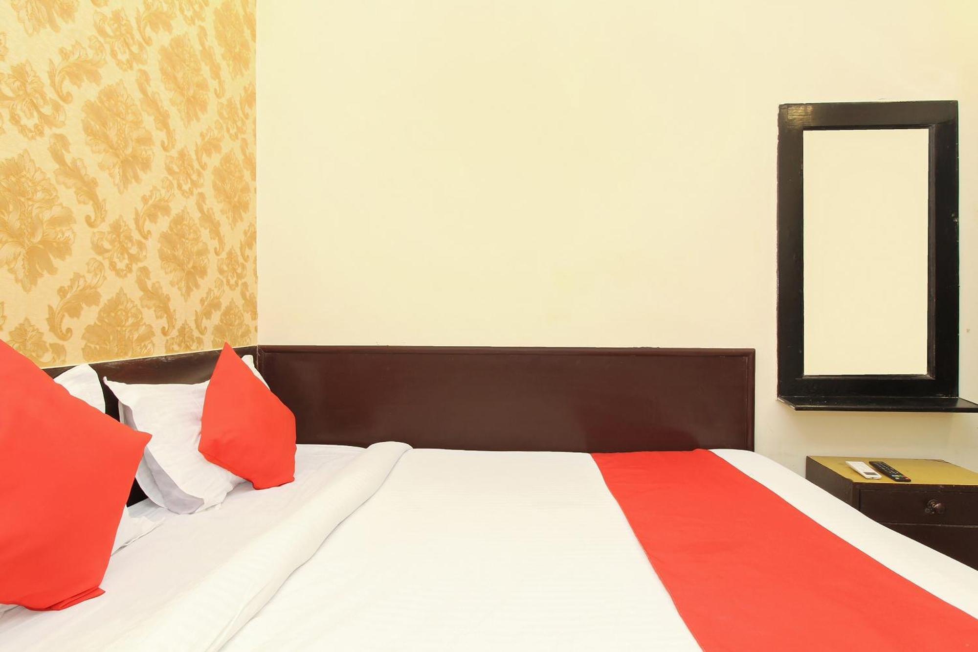 Hotel O Vasundhara Guest House Near Tankbund Secundurabad Exterior foto